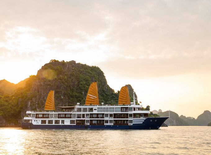 Sealife Legend 5* Cruise 2 days 1 night