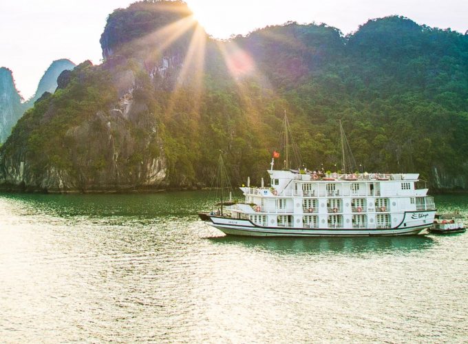 Bhaya Classic Cruises 3 days 2 nights